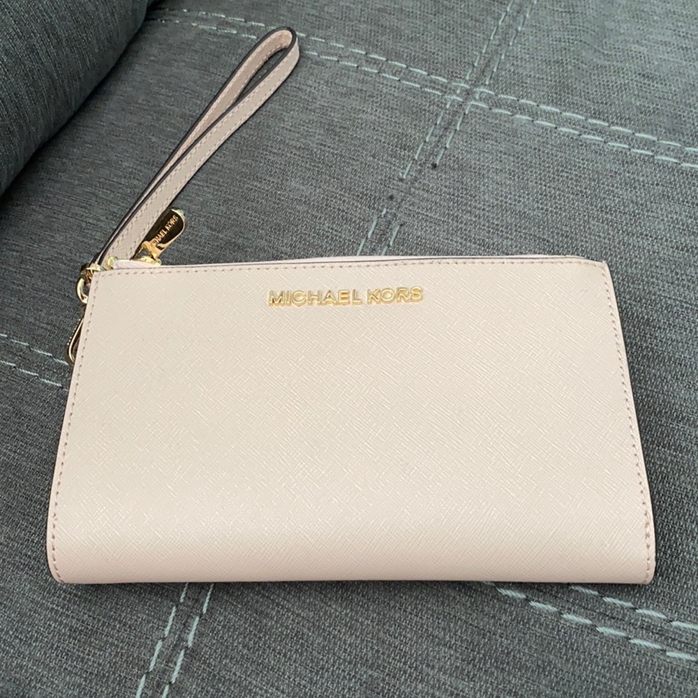 Michael Kors clutch wallet